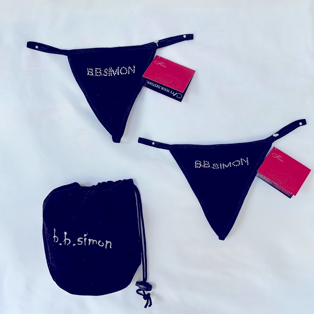 BEAUTIFUL SEXY SWAROVSKI CRYSTAL B.B. SIMON BLACK G-STRING SET OF 2+ SUEDE POUCH